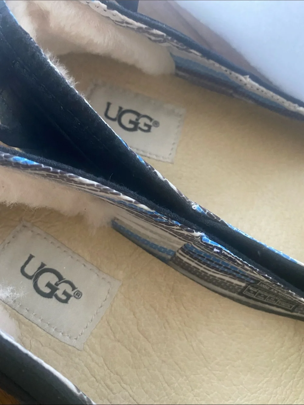 UGG Black Espadrille Ballet Flats with Jute Sole Size 7 Open Box